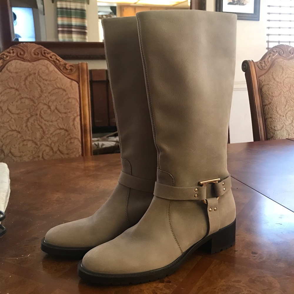 Salvatore Ferragamo Beige Suede Boots